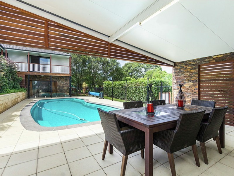 8 Omaru St, Loganholme QLD 4129