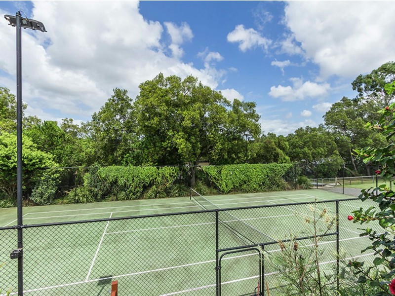 8 Omaru St, Loganholme QLD 4129