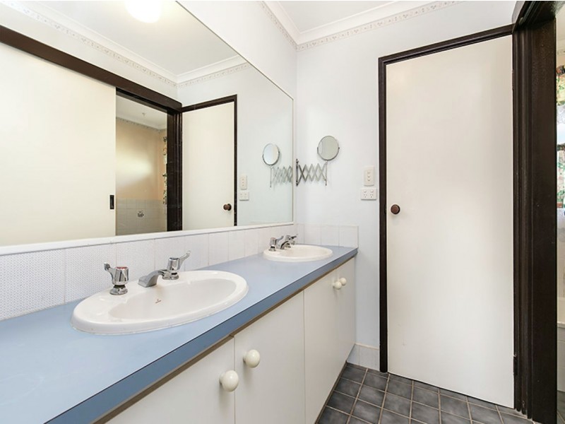 1 Deputor Street, Rochedale South QLD 4123