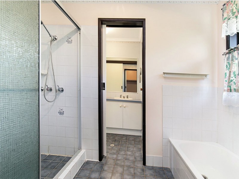 1 Deputor Street, Rochedale South QLD 4123