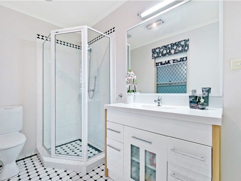 42 Hester Street, Shailer Park QLD 4128