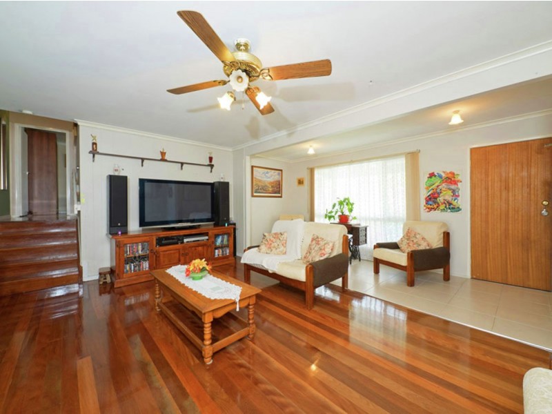 13 Fritz St, Loganlea QLD 4131