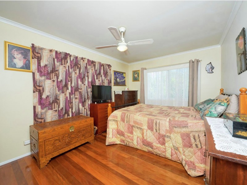 13 Fritz St, Loganlea QLD 4131
