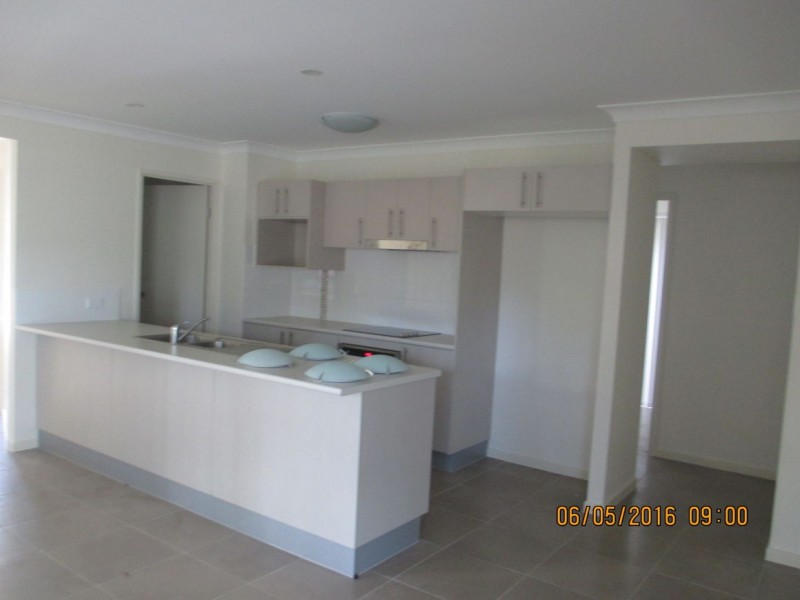 11 Haig rd, Loganlea QLD 4131
