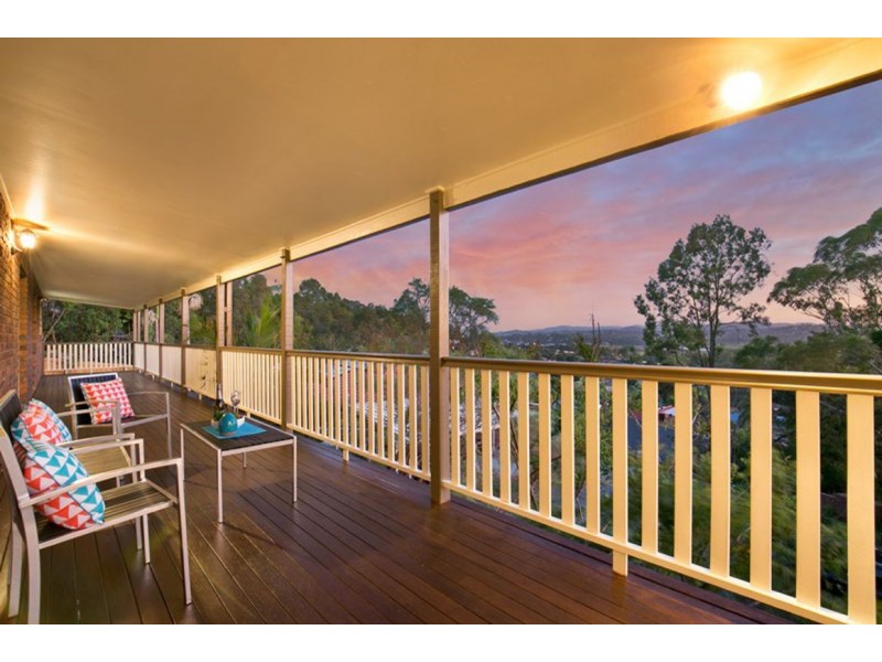 70 Pohon Drive, Tanah Merah QLD 4128