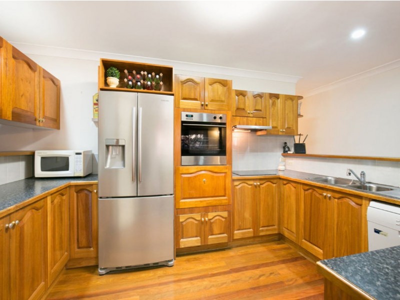 70 Pohon Drive, Tanah Merah QLD 4128