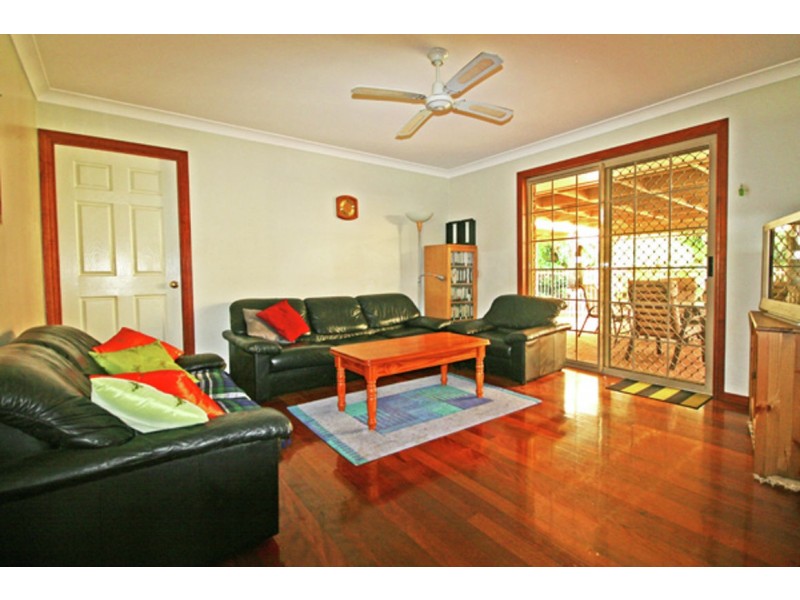 70 Pohon Drive, Tanah Merah QLD 4128