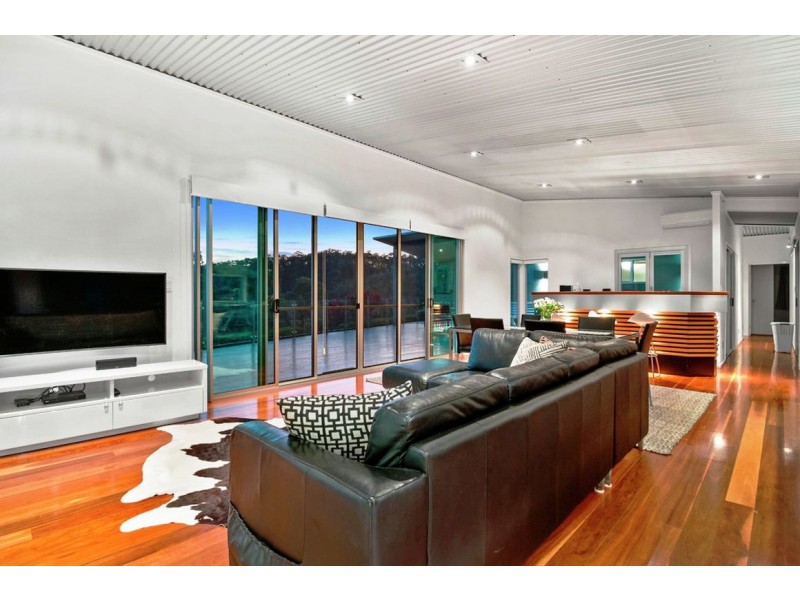 11 Shae Place, Bahrs Scrub QLD 4207