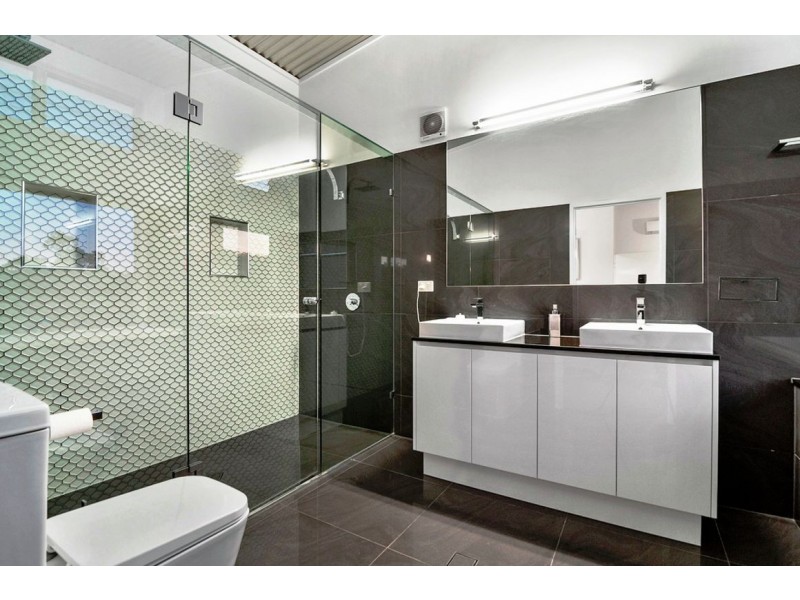 11 Shae Place, Bahrs Scrub QLD 4207