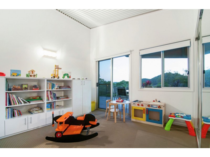 11 Shae Place, Bahrs Scrub QLD 4207