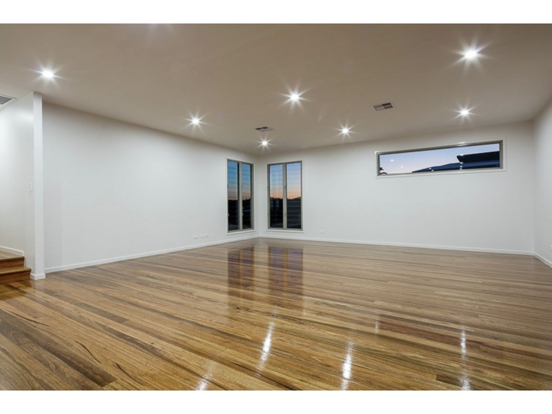 35B Yarabah Crescent, Shailer Park QLD 4128