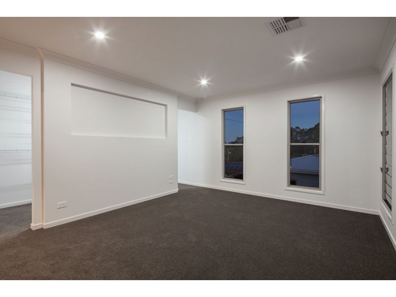 35B Yarabah Crescent, Shailer Park QLD 4128