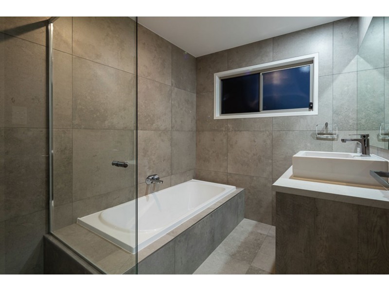 35B Yarabah Crescent, Shailer Park QLD 4128