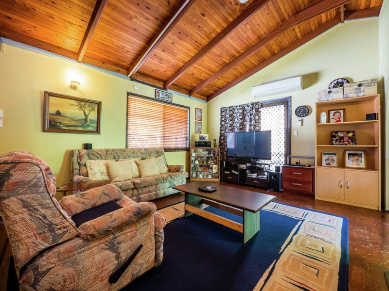 3 Hill Street, Kingston QLD 4114