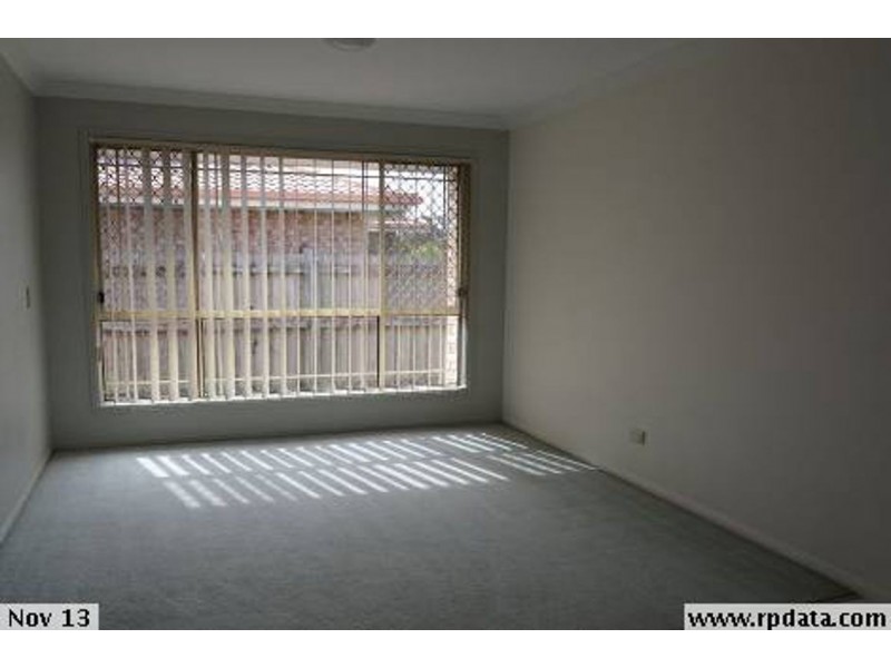 7 Meiland crt, Meadowbrook QLD 4131