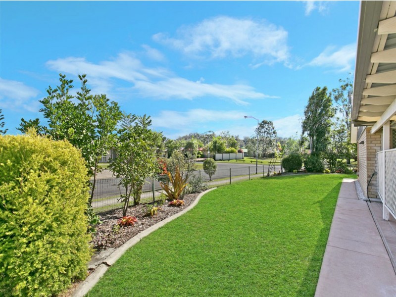 16 HANLON STREET, Tanah Merah QLD 4128