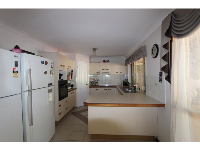 24 Danyenah Street, Loganholme QLD 4129