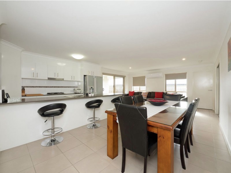 18 Conondale Way, Waterford QLD 4133