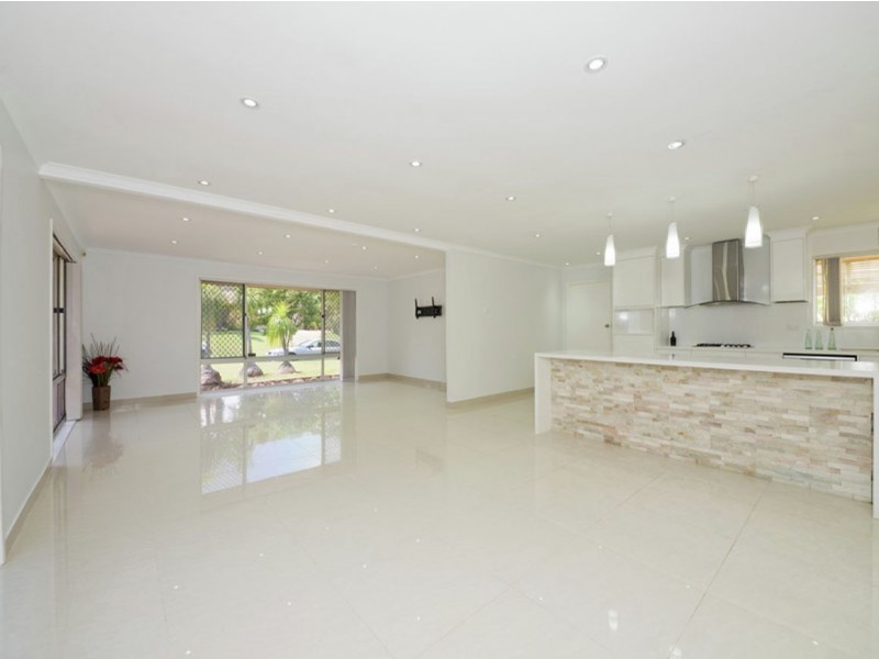 54 Blackthorn Crescent, Shailer Park QLD 4128