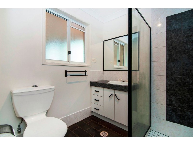 123 Shailer Rd, Shailer Park QLD 4128