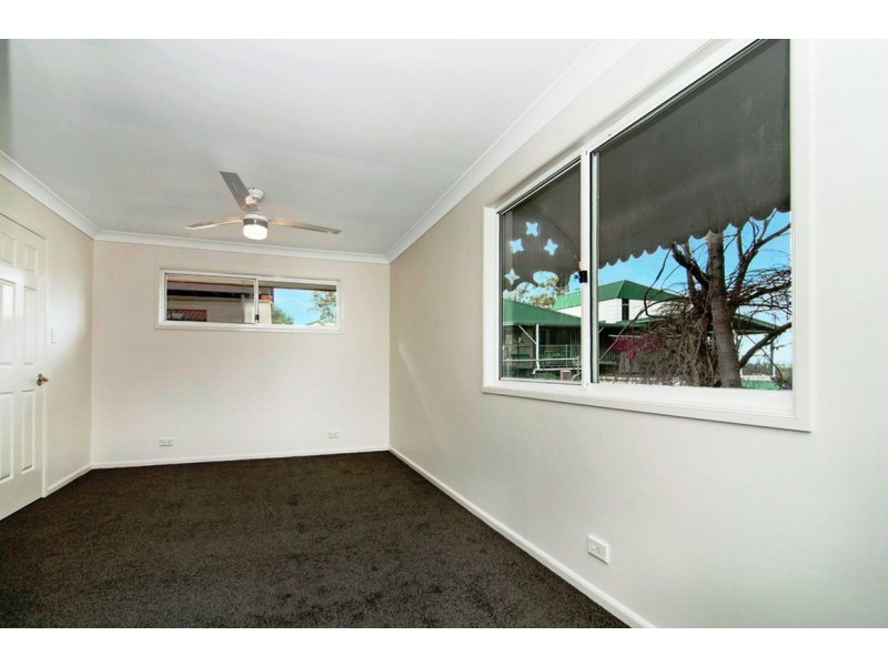 123 Shailer Rd, Shailer Park QLD 4128