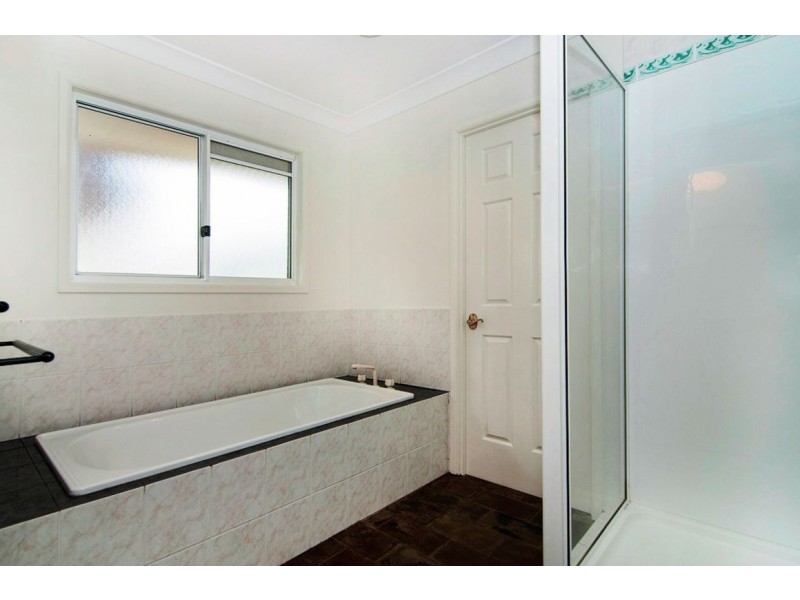 123 Shailer Rd, Shailer Park QLD 4128