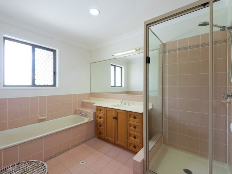 4 Elder Court, Shailer Park QLD 4128