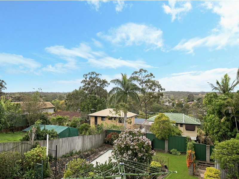 16 Malanda Street, Rochedale South QLD 4123