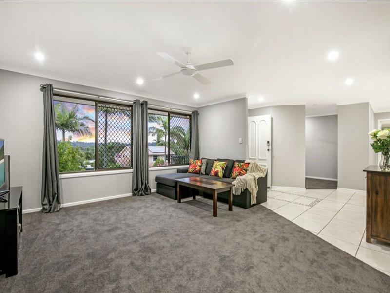 24 Adelong Road, Shailer Park QLD 4128
