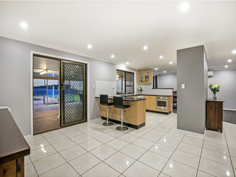 24 Adelong Road, Shailer Park QLD 4128