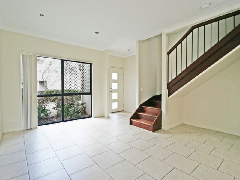 4/12 Pintu Drive, Tanah Merah QLD 4128