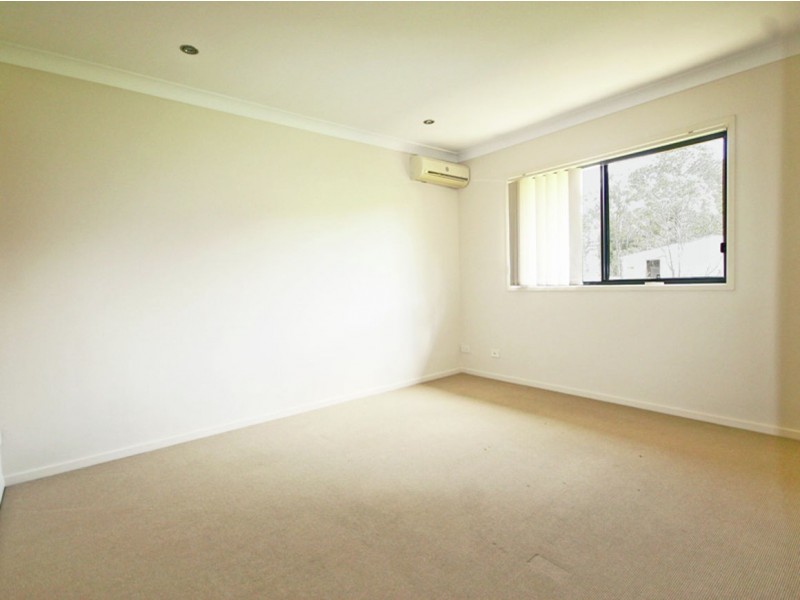 4/12 Pintu Drive, Tanah Merah QLD 4128