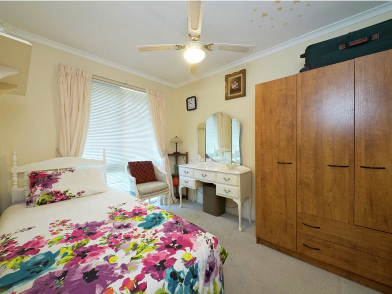36 Limerick Drive, Crestmead QLD 4132