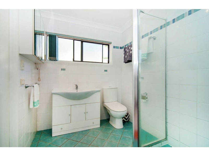 8 Conifer Street, Daisy Hill QLD 4127