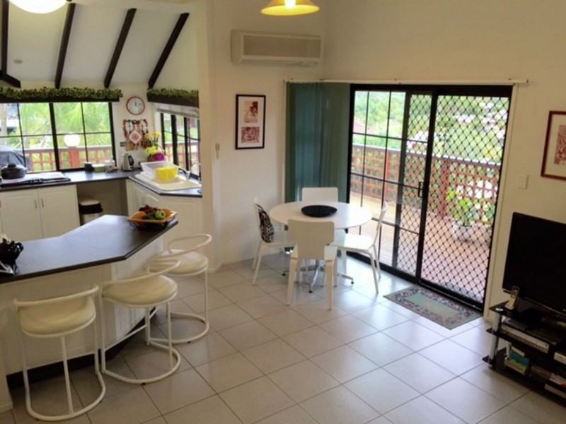 10 Mooloo Court, Shailer Park QLD 4128