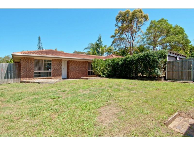 147 Jalan Street, Tanah Merah QLD 4128