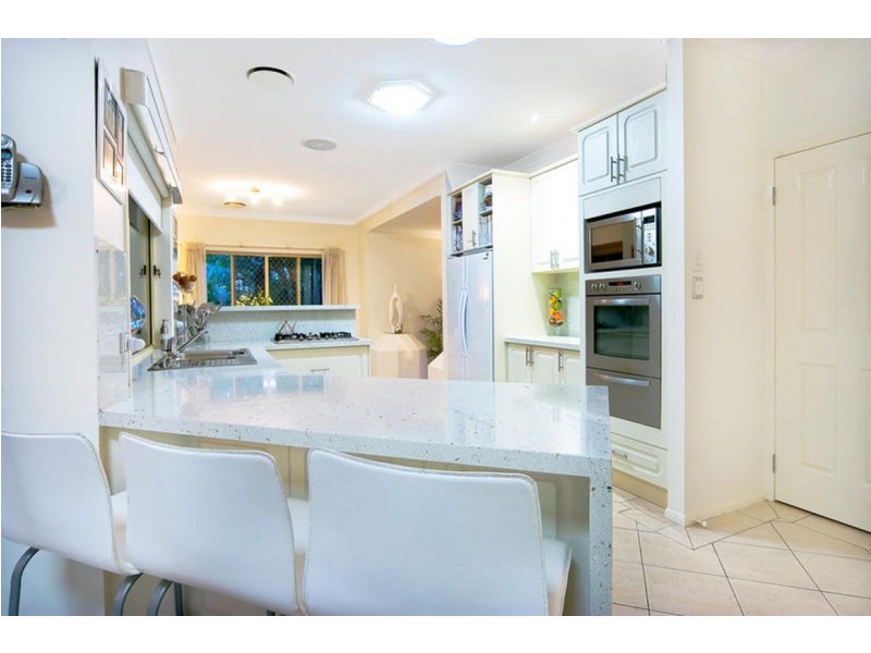 6 Satellite Court, Tanah Merah QLD 4128