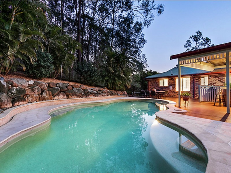71-73 Parkview Crescent, Cornubia QLD 4130