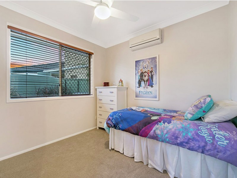 12 Lake Breeze Drive, Loganholme QLD 4129