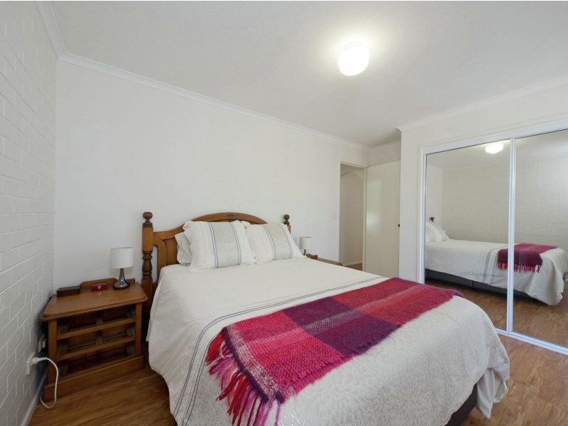 28/167 JOHN PAUL DRIVE, Springwood QLD 4127