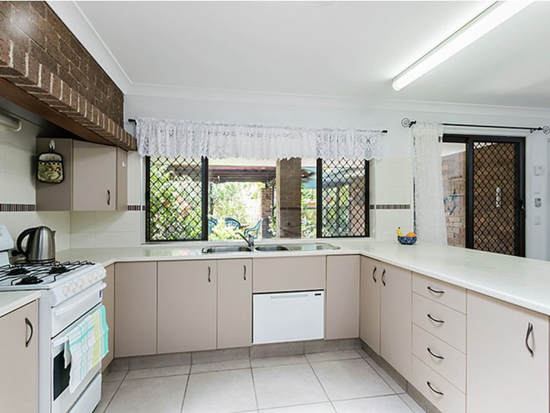 4 Yeeda Court, Shailer Park QLD 4128