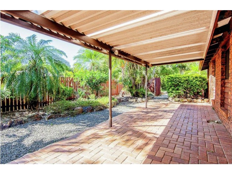 2 Savage Street, Tanah Merah QLD 4128
