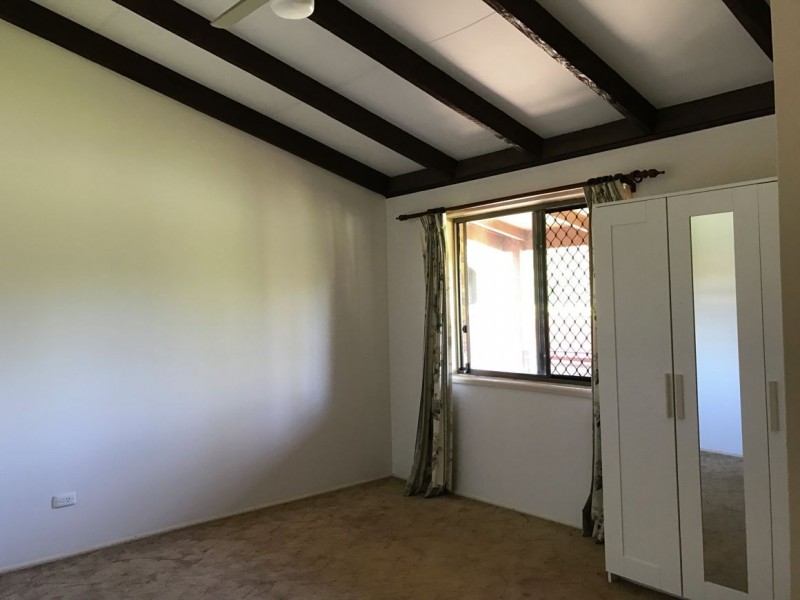 2 Savage Street, Tanah Merah QLD 4128