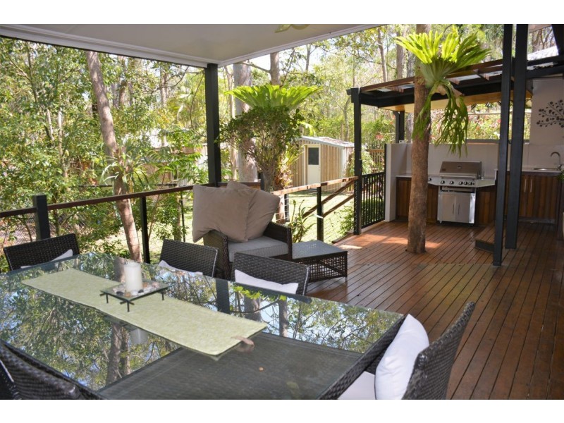 11-15 Pohon Drive, Tanah Merah QLD 4128