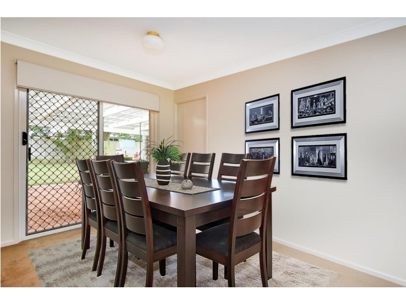 6 Matang Place, Tanah Merah QLD 4128