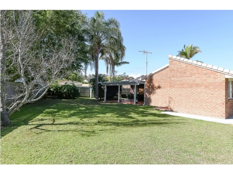 6 Matang Place, Tanah Merah QLD 4128