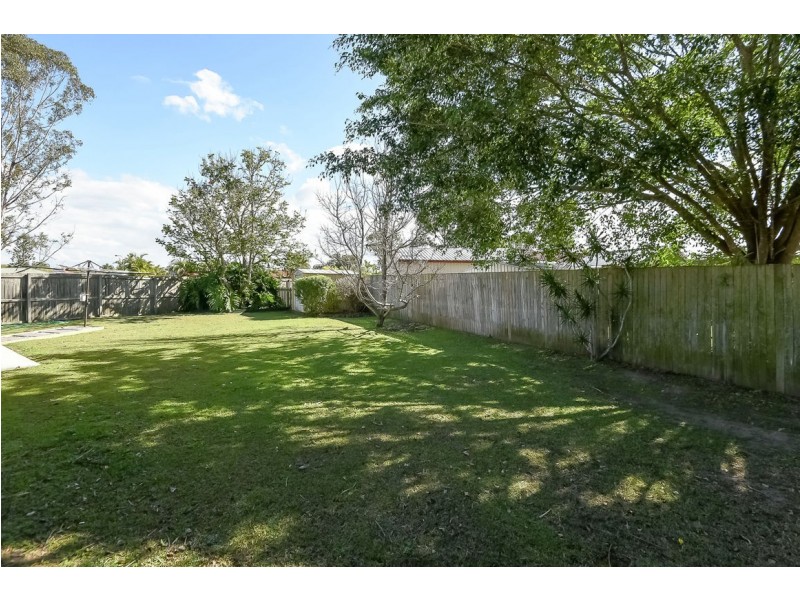 6 Matang Place, Tanah Merah QLD 4128