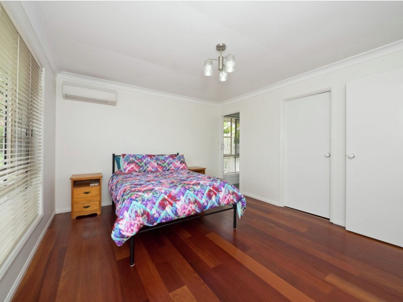 4 Linthorpe Court, Capalaba QLD 4157