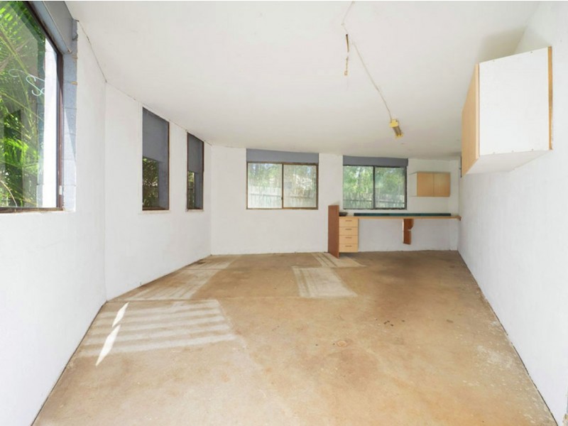 62 Cowra st, Tanah Merah QLD 4128