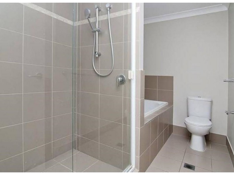 13 Baxton Place, Shailer Park QLD 4128